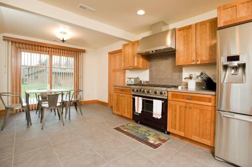 Iekārtas, Woodinville's Hollywood Hill Guest House in Cottage Lake (WA)