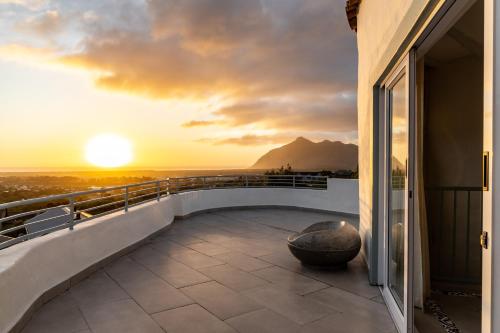 Capri Sands Luxury Guest House
