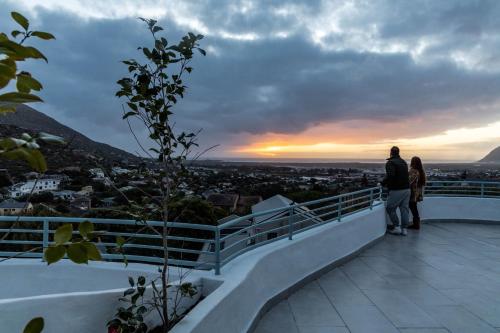 Capri Sands Luxury Guest House