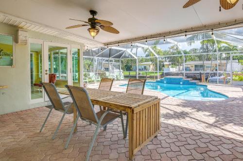 Private Pool and Dock Fort Lauderdale Getaway! in Fort Lauderdale, USA