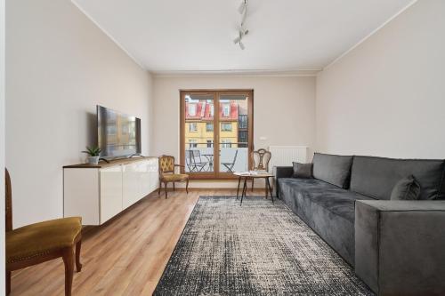Apartment Na Szancach with Balcony by Noclegi Renters - Wrocław