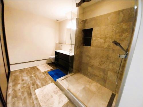 Apartment with Balcony image 10