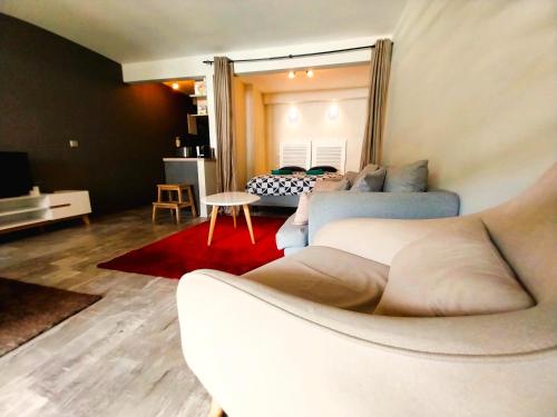Apartment with Balcony image 5
