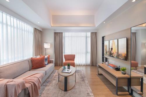 Citadines-Roces Quezon City