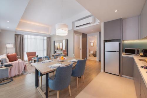 Konyha, Citadines Roces Quezon City in Quezon