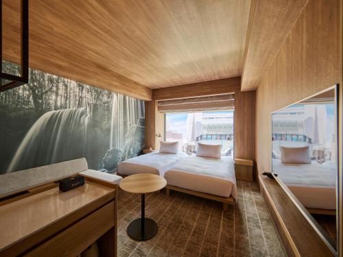 Superior Twin Room with River View