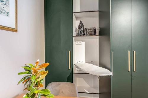 “The Vault” unique central luxury