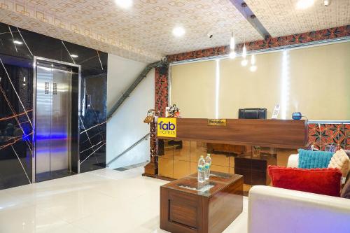 Collection O 700679 Sky Venue Banquet Hall And Lodging