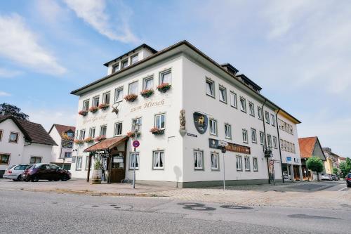 Blochums Gasthof Hirsch - Accommodation - Marktoberdorf