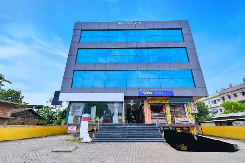 B&B Guwahati - FabHotel Penthouse - Bed and Breakfast Guwahati