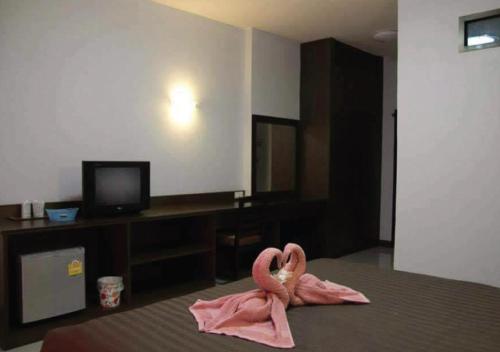 2 twin beds