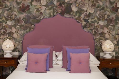 Superior Double Room image 7