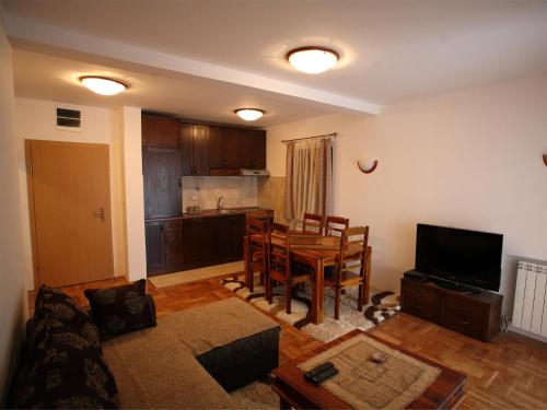 Family Apartments - image 7