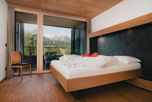 Twin Room with Balcony