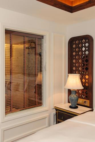 495761117 CHINO@NIMMAN Luxury Boutique Hotel