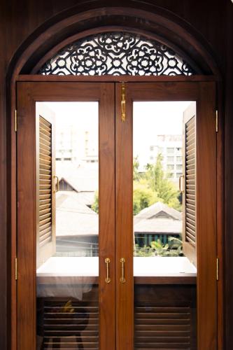 495761218 CHINO@NIMMAN Luxury Boutique Hotel