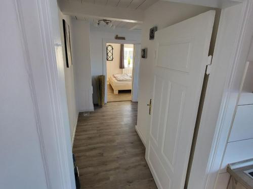Three-Bedroom House image 9
