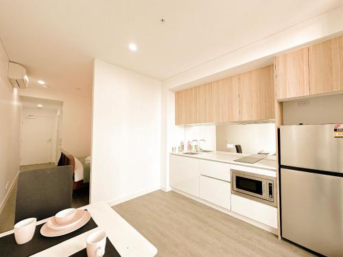 Burwood Studios - image 14
