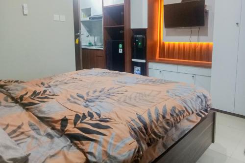 RedLiving Apartemen Royal Sentul Park - Budi Property