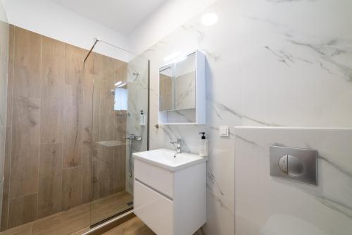 Argilos & Argilos Deluxe Residential Complexes