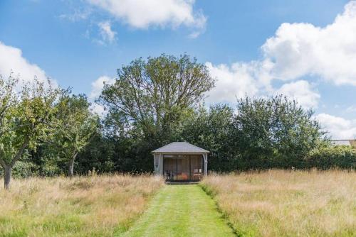 The Old Cherry Barn - Luxury barn conversion