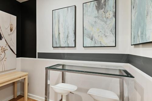 Equidistant Of World Famous Piedmont Park Luxury King Bed in Atlanta, USA