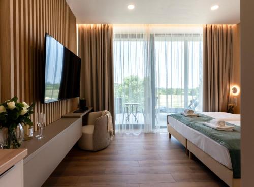 495791237 Zala Springs Golf Resort