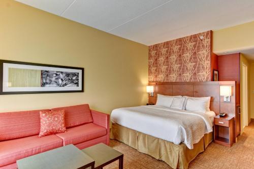 Courtyard by Marriott Bridgeport Clarksburg