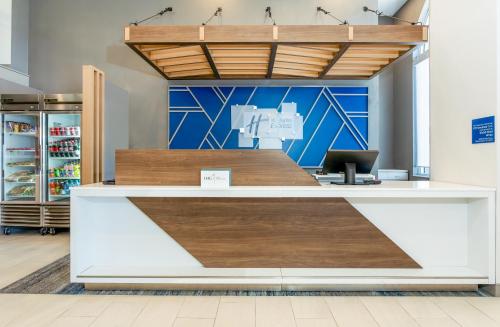 Holiday Inn Express Hotel Clearwater East - ICOT Center by IHG in Pinellas Park, USA