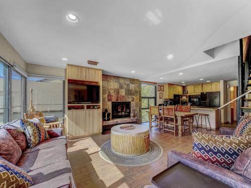 SF411 Snowflake 3Br 3Ba condo in Copper Mountain, USA