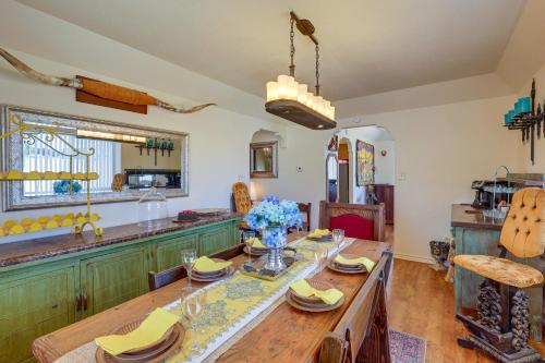 Countryside Temple Home 10 Min from Downtown! - image 9