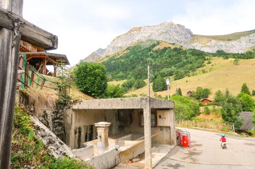 Le Milan Royal - Montmin in Talloires-Montmin