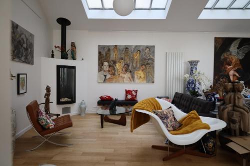 Loft, atelier artiste Montmartre, Paris (photo 9)