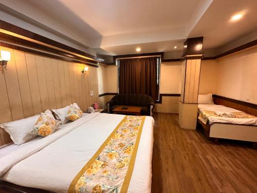 Triple Room with Mountain View image 10