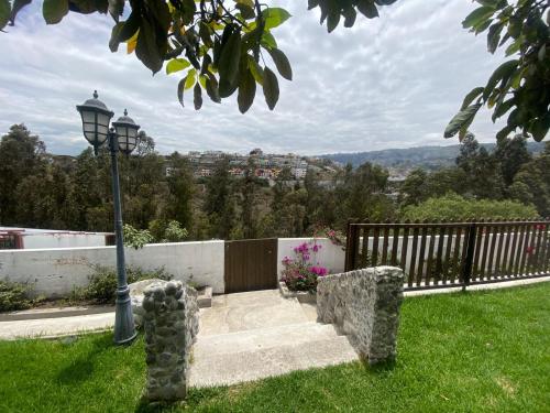 Apartment - Quinta Las Buganvillas in Ambato