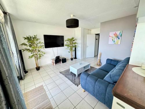 Ti Palmier ,1 chambre climatisée, wifi fibre, vue mer, sans vis-à-vis, parking devant l entrée
