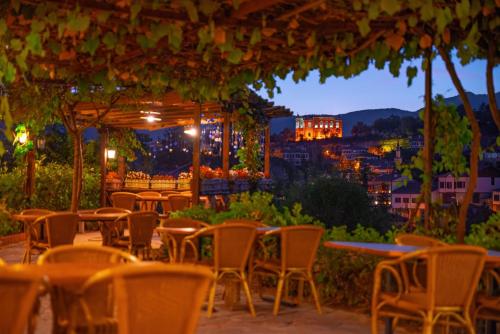 . Cesmeli Konak Corner