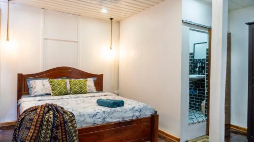 King Room with Balcony image 10