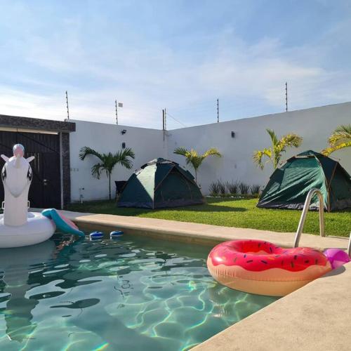 CASA BLANCA in Tequesquitengo, Mexico