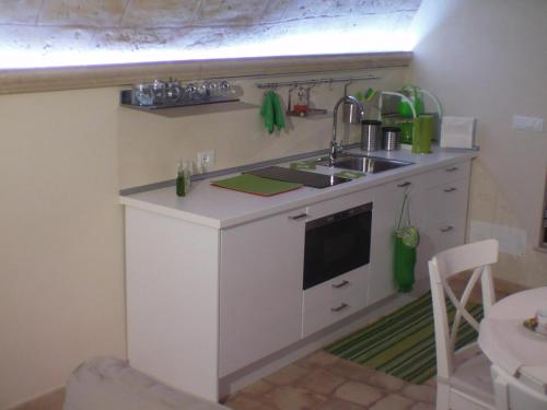La Grotta - image 10
