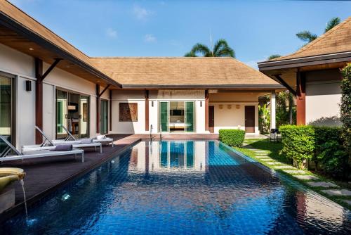 Emerald Pool Villa