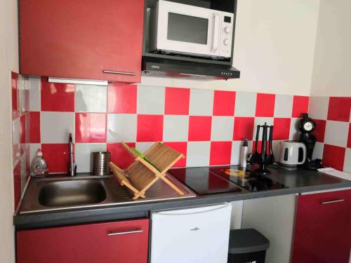 Kitchen, Appartement T2 - Golf de Fontcaude - Residence Cote Green a Juvignac 34990 in Fontcaude