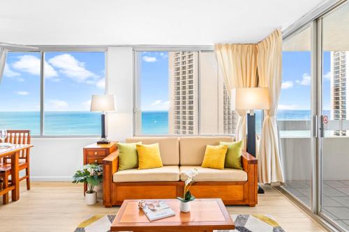 Cozy Ocean View 1BR Hideaway 3 Mins to the Beach