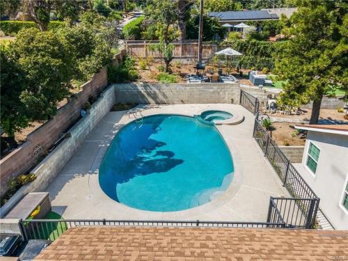 Salt Water Pool Over Look Rocky Mountain View