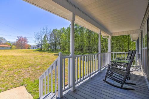 Quiet Lawrenceville Home Near Shopping and Parks! in Lawrenceville, USA
