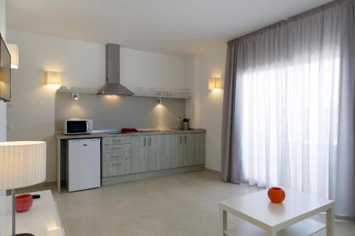 Apartamentos Proa - Emar Hotels Only Adults