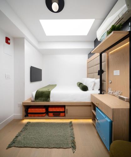 room detail thumbnail 0