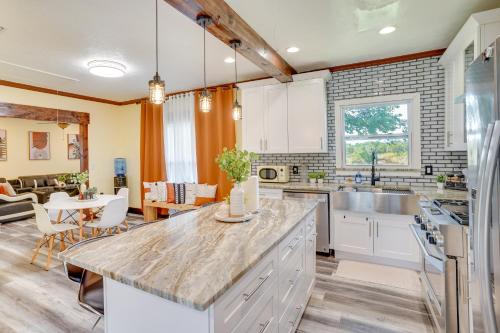 Stylish Waterfront Lake Wales Home Rental with Dock! in Lake Wales, USA