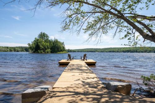 Luxury Muskoka New Build Cottage 4 Bedroom