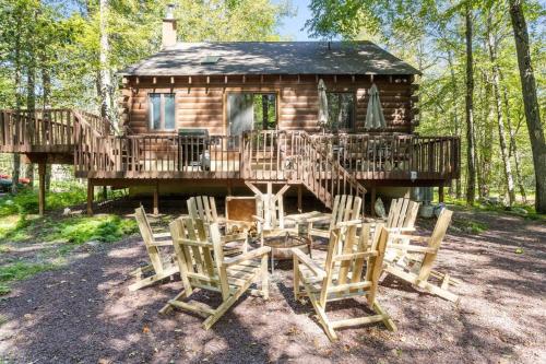 Rustic Luxury in the Pocono Mountains - Stag Lodge